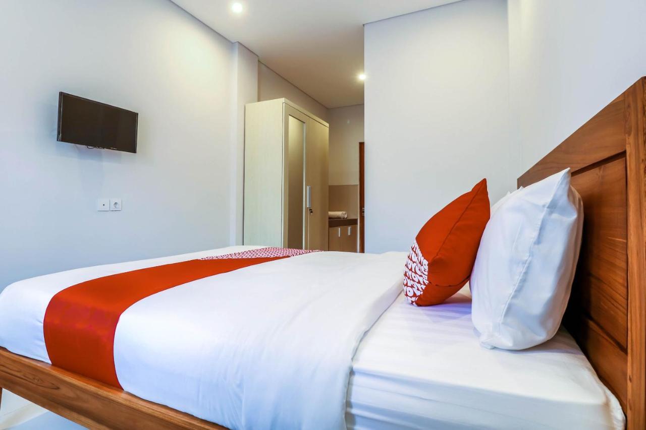 Oyo 1200 Kencana Residence Jimbaran Dış mekan fotoğraf